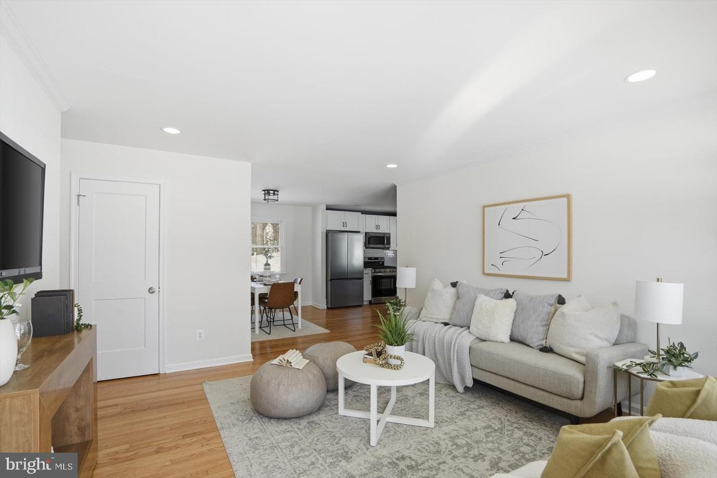 36 Mapledale Avenue photo 3