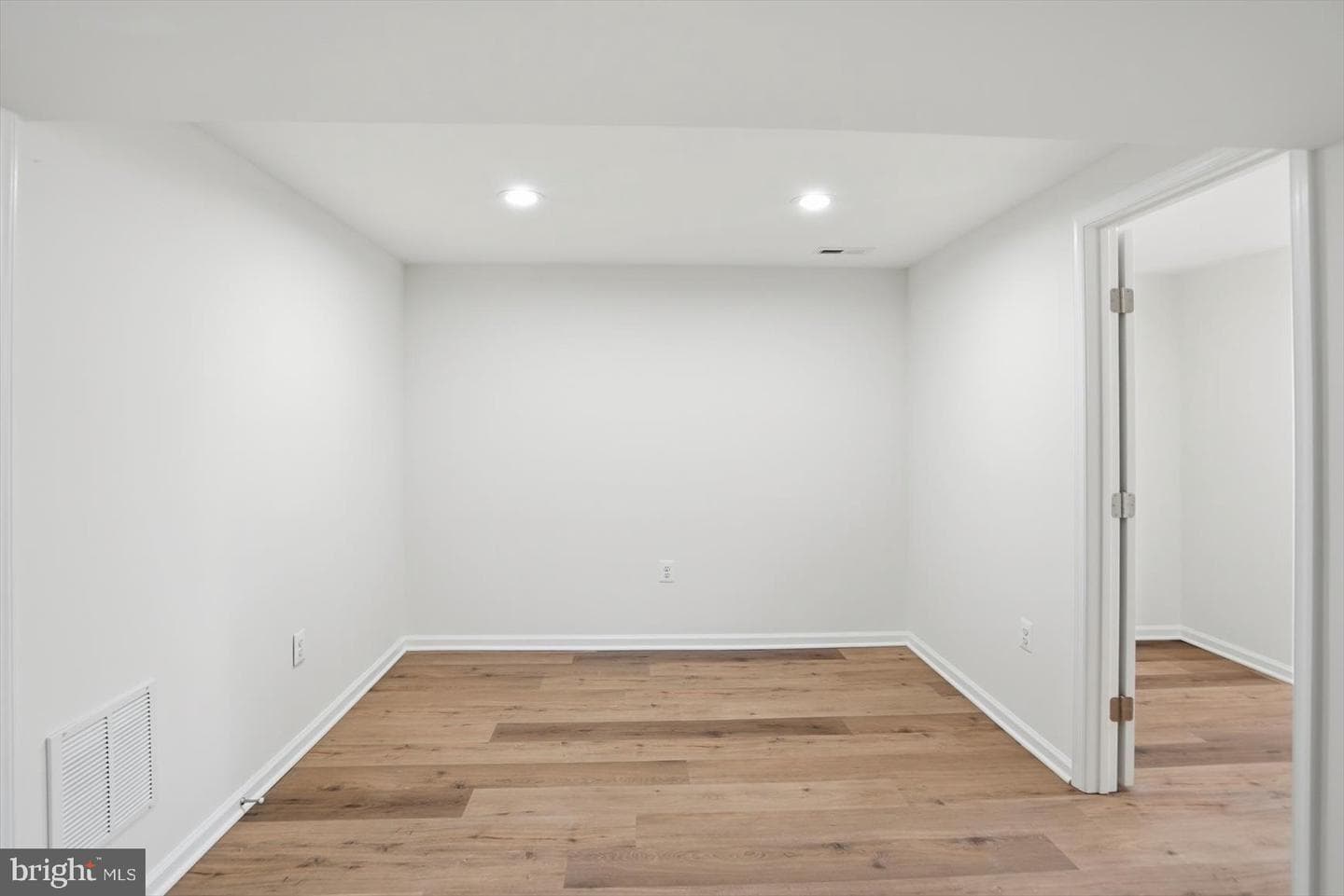 36 Mapledale Avenue photo 34