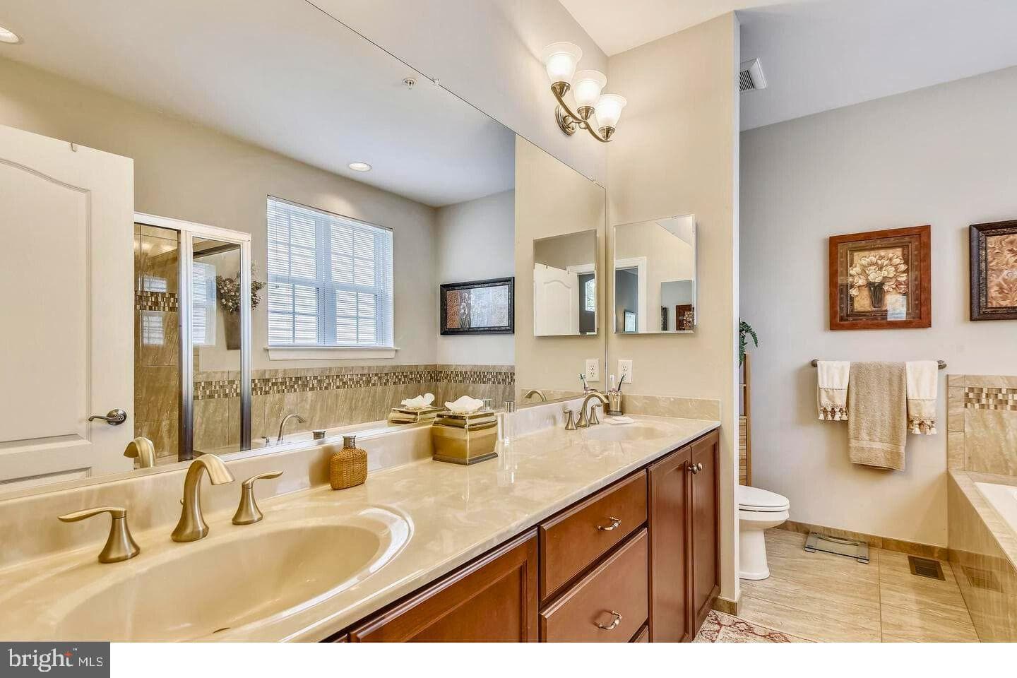 105 Sanderling Court photo 12