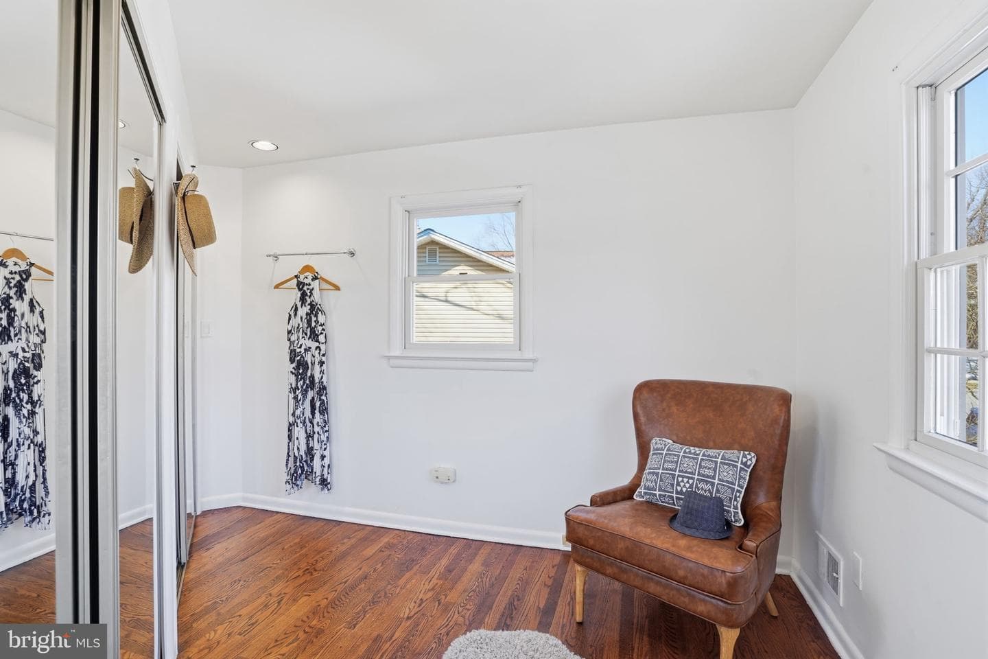1703 Nimitz Drive photo 16