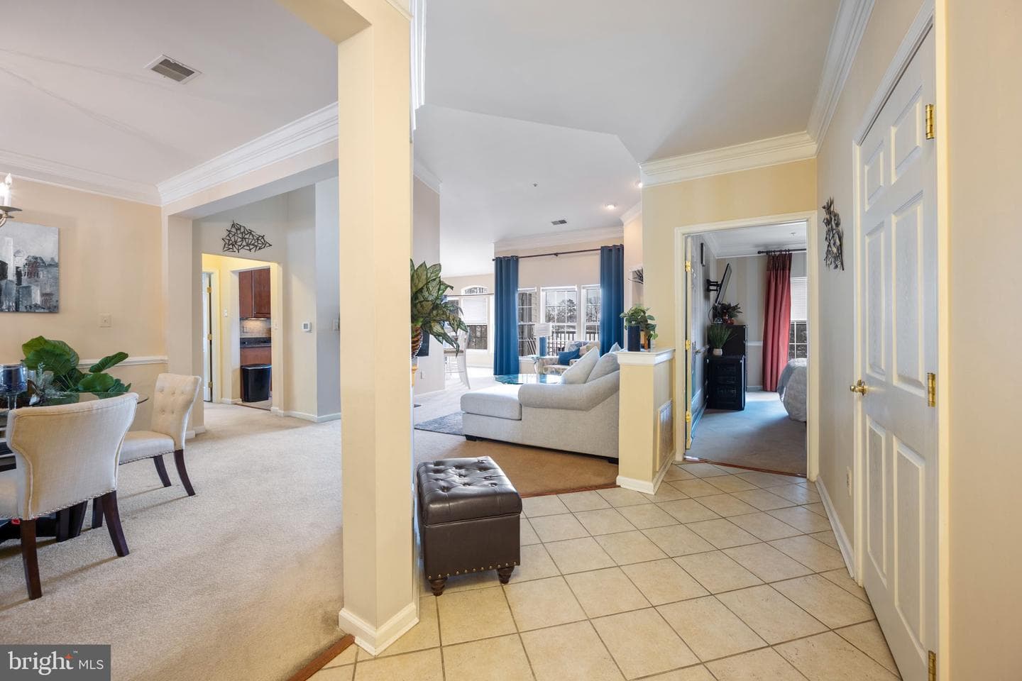 2602 Clarion Court #404 photo 4