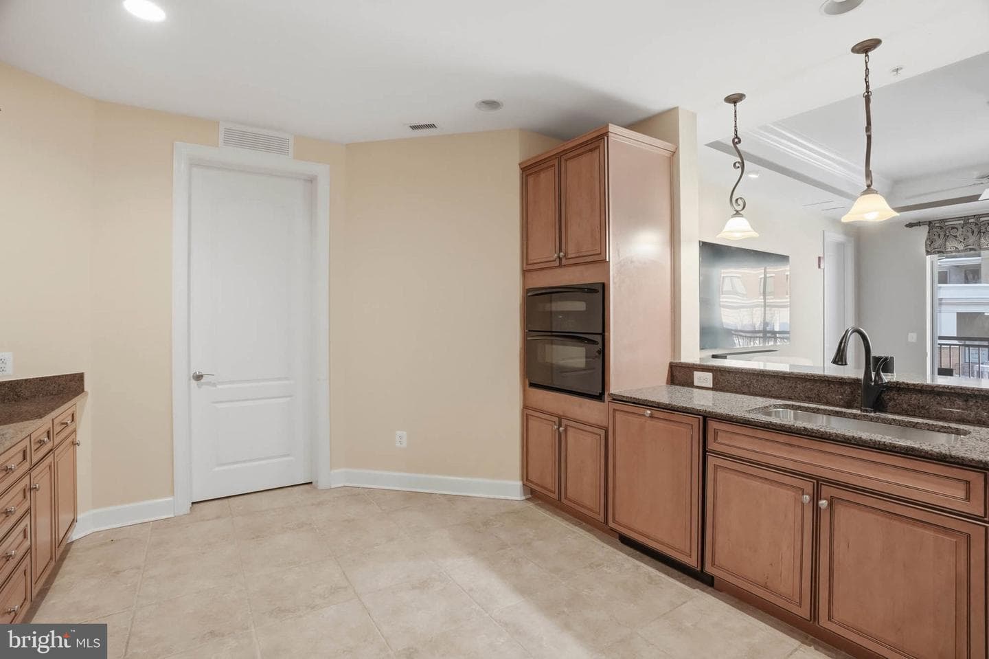 1915 Towne Centre Boulevard #309 photo 6