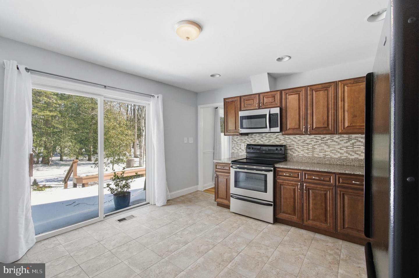 2568 Glen Cove photo 21