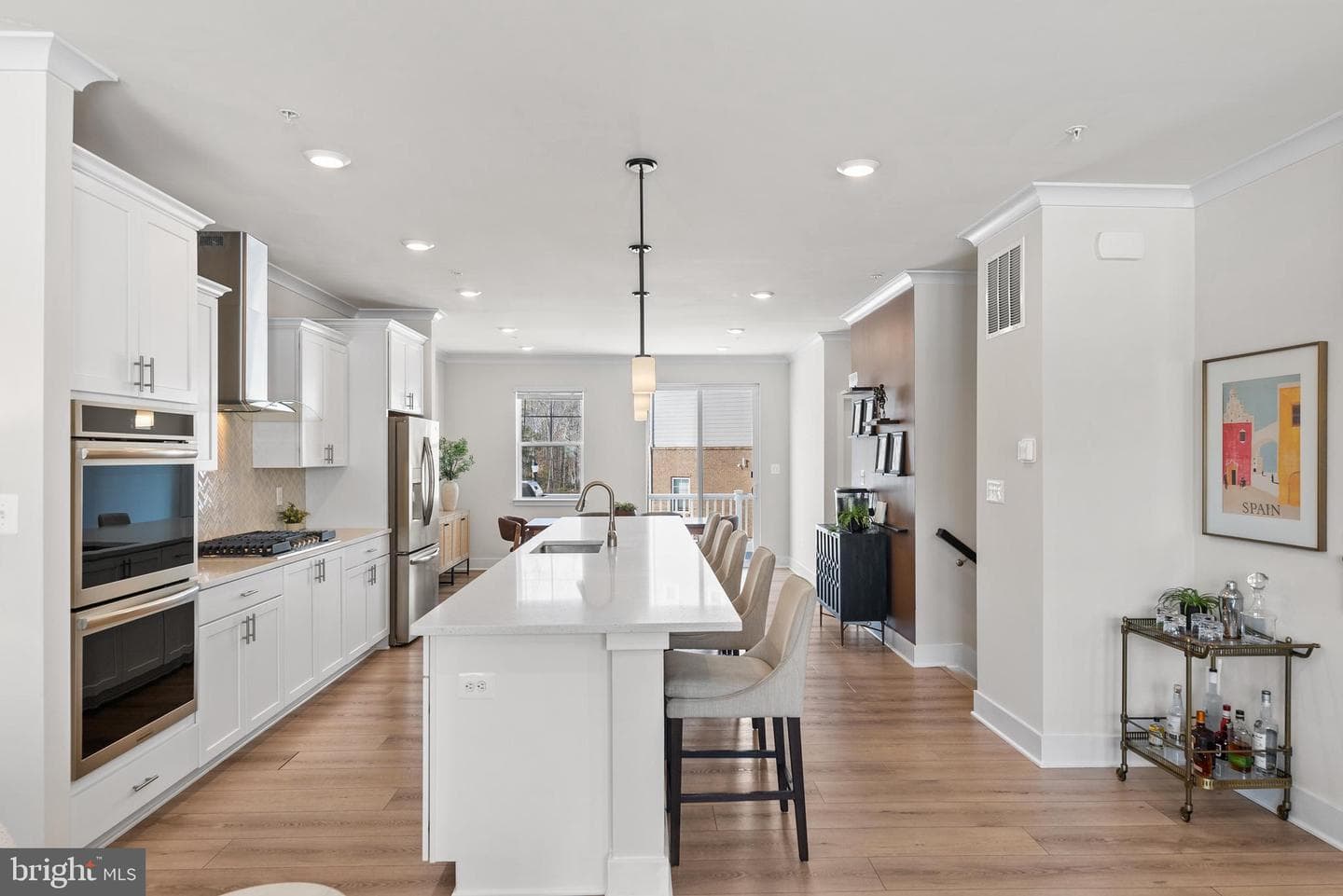 202 Anasta Terrace photo 7