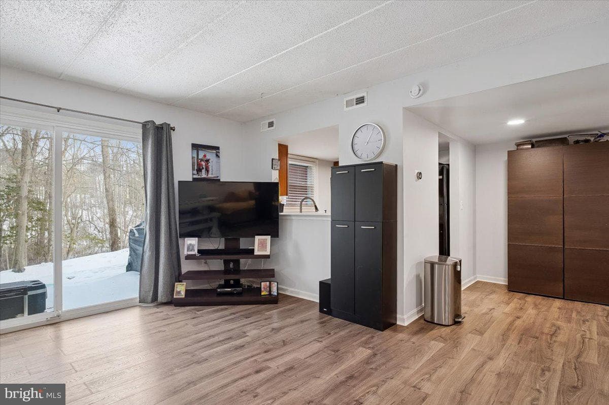 656 Newbridge Court #4-656 photo 11