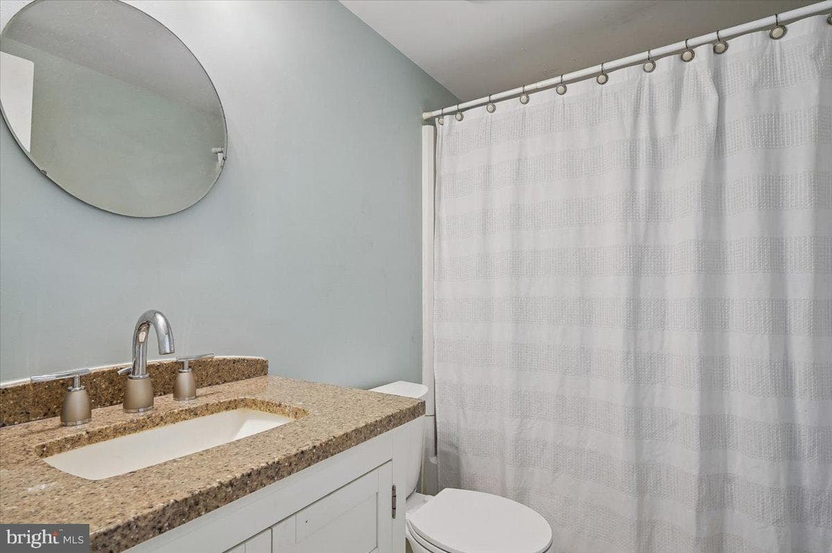 656 Newbridge Court #4-656 photo 20