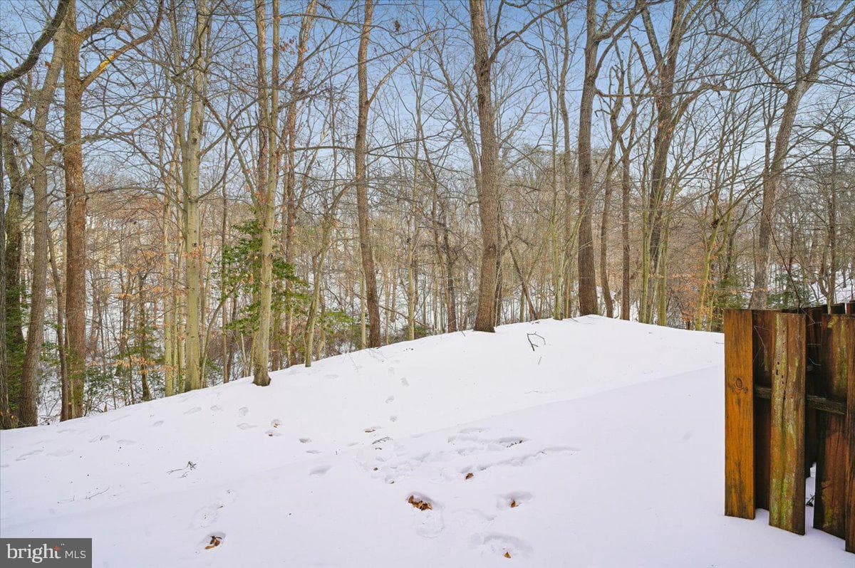 656 Newbridge Court #4-656 photo 25