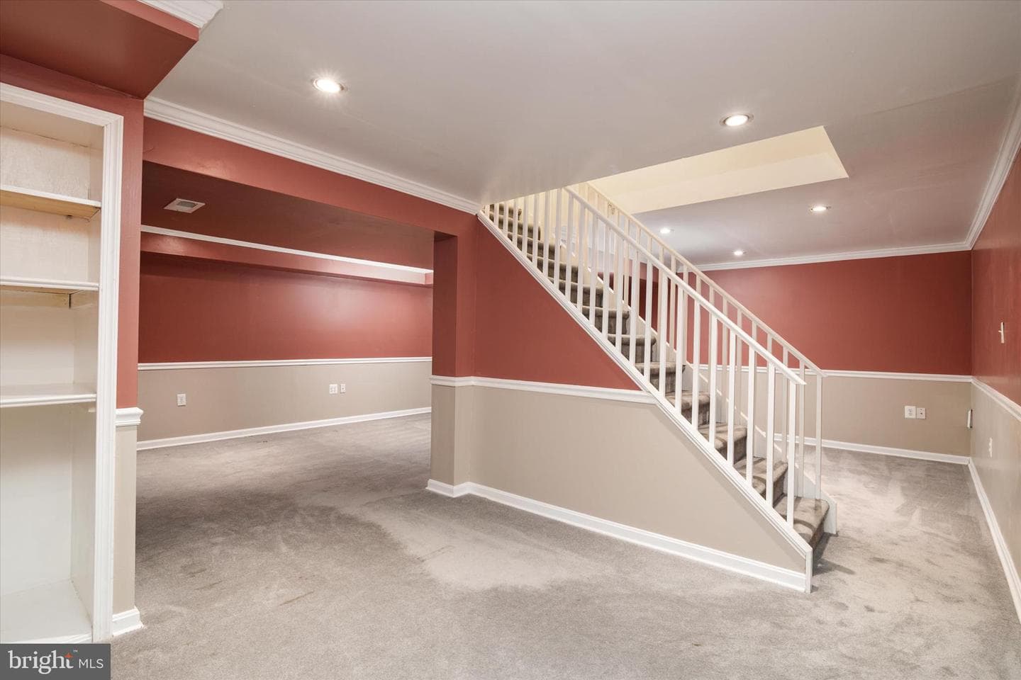 1040 Hyde Park Drive photo 22