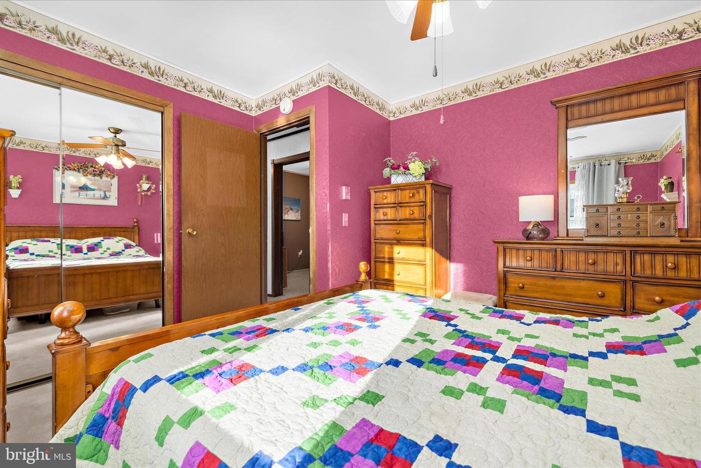 675 211th Street photo 22