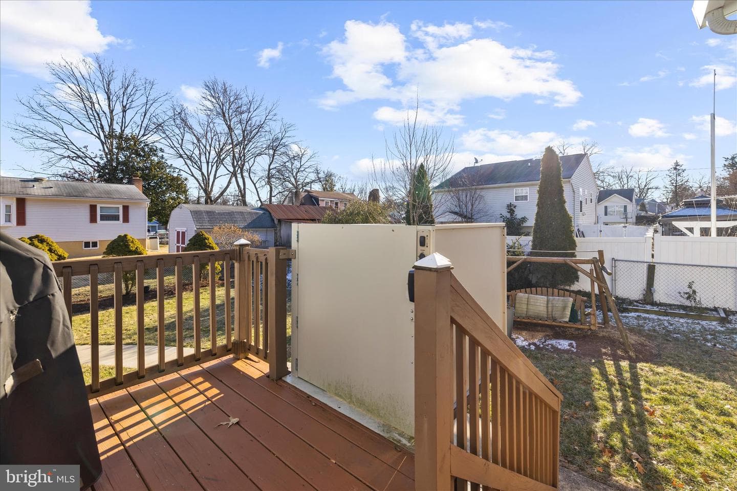 675 211th Street photo 40