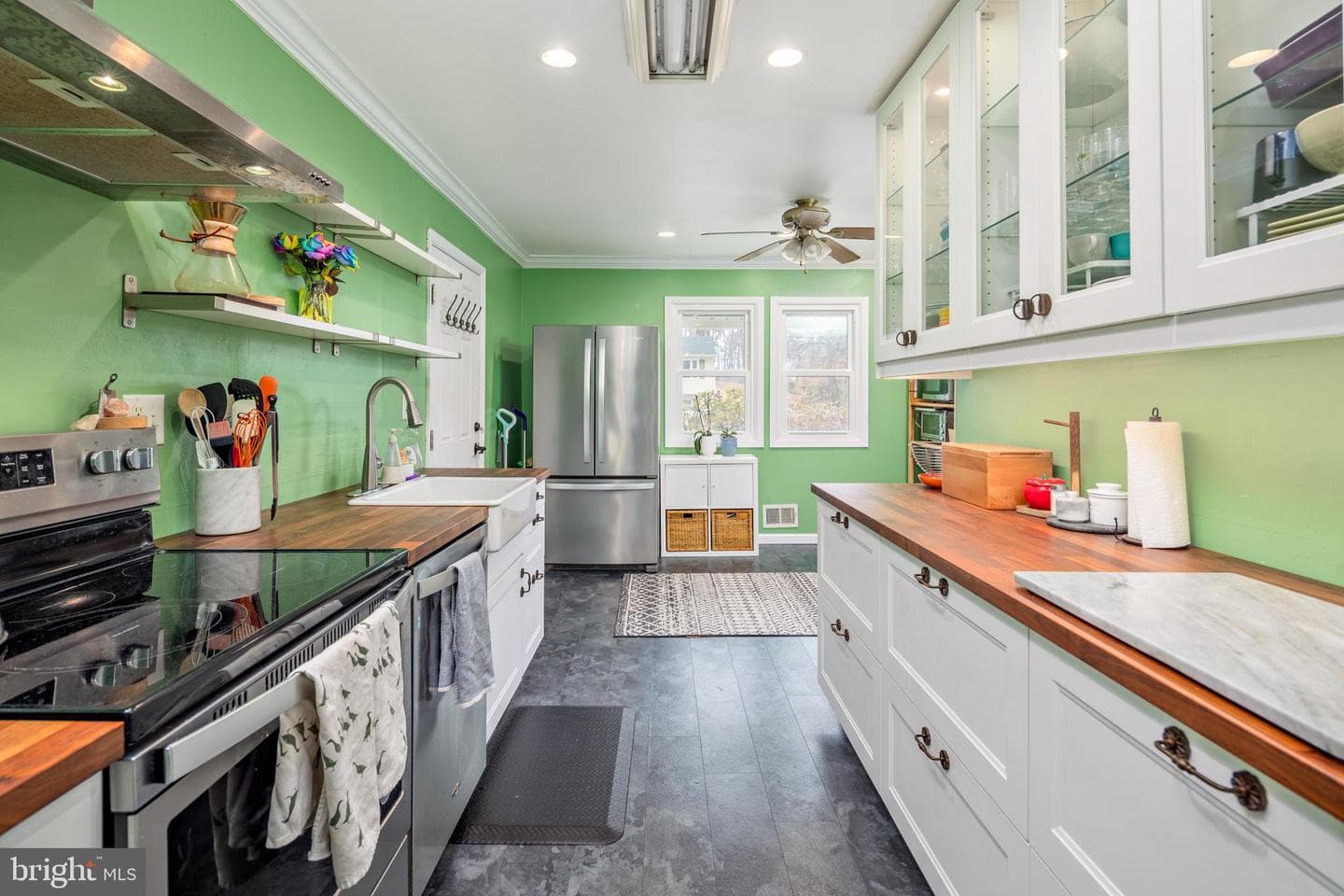 7511 Montevideo Court photo 11