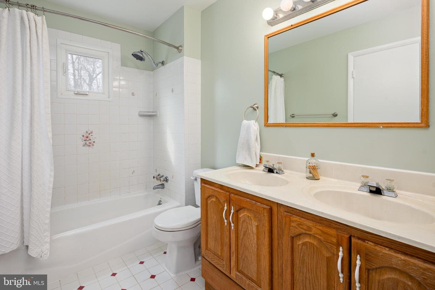 7511 Montevideo Court photo 15