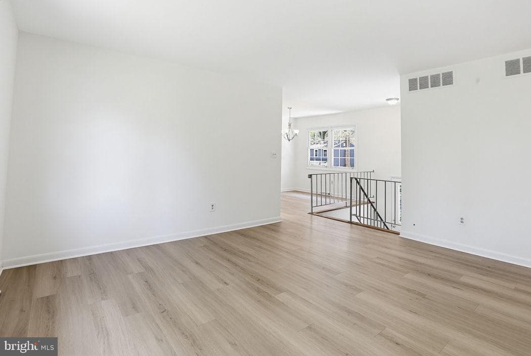 1052 Lido Drive photo 8