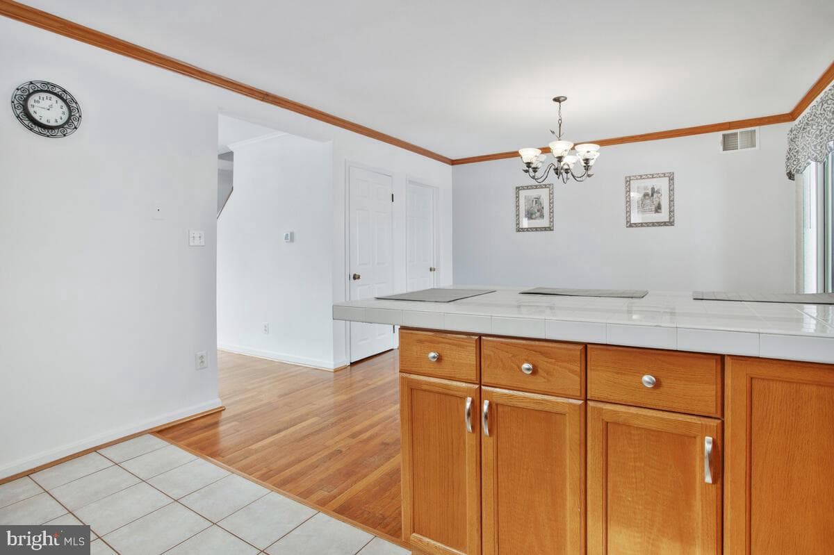 106 Vista Avenue photo 9