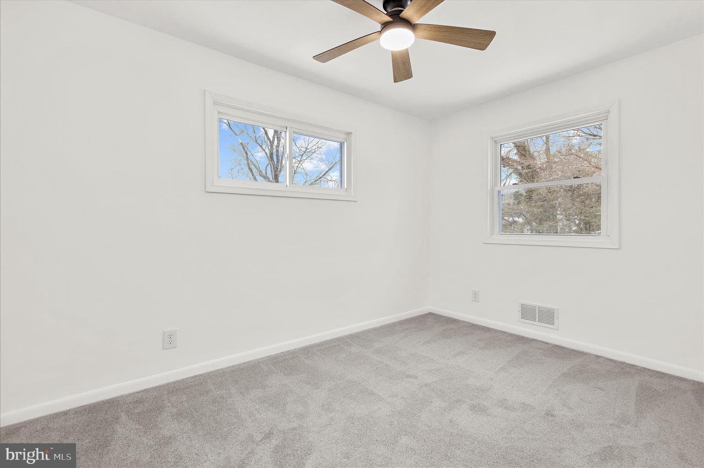 405 Rugby Avenue photo 27