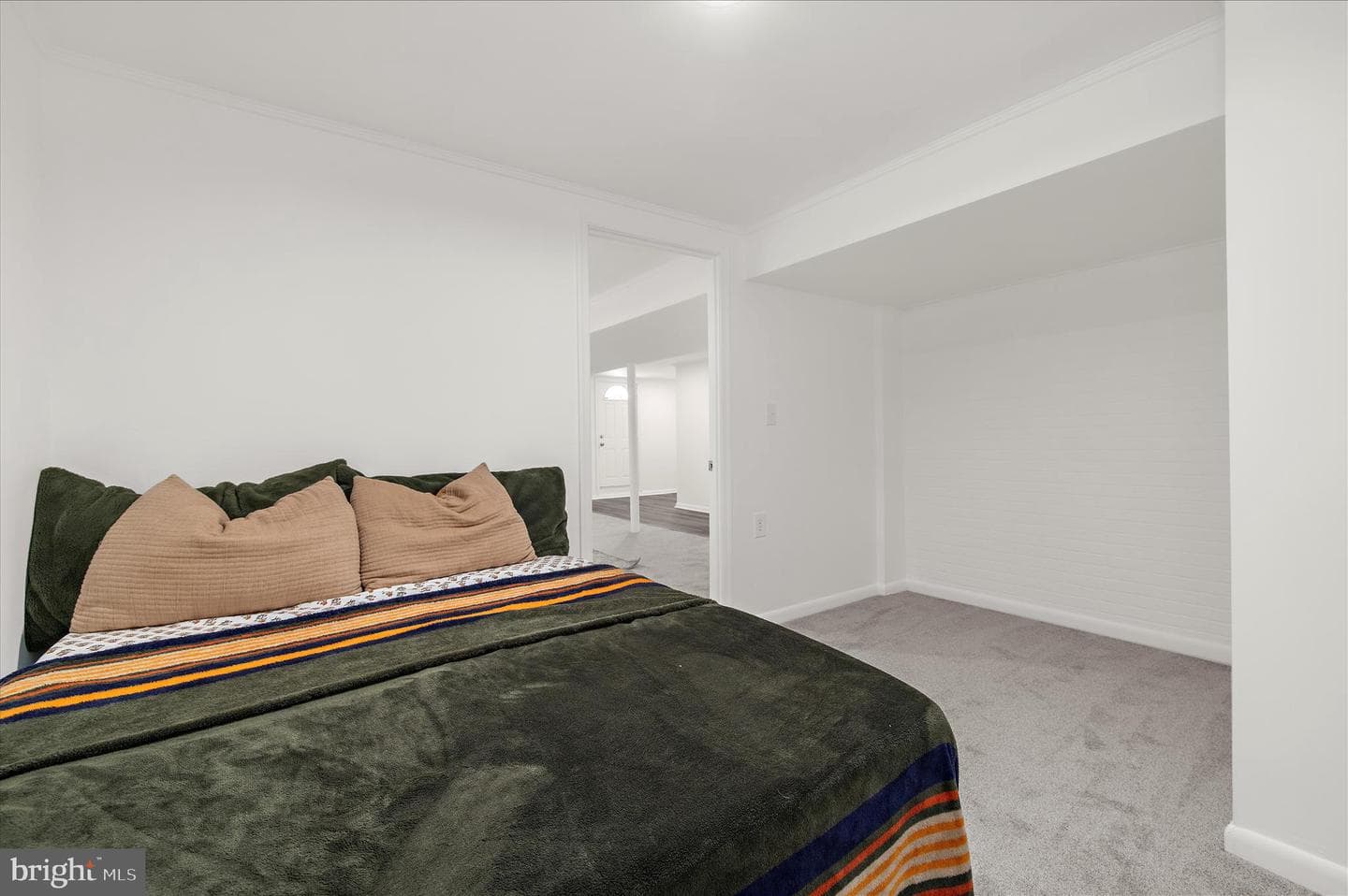 405 Rugby Avenue photo 33