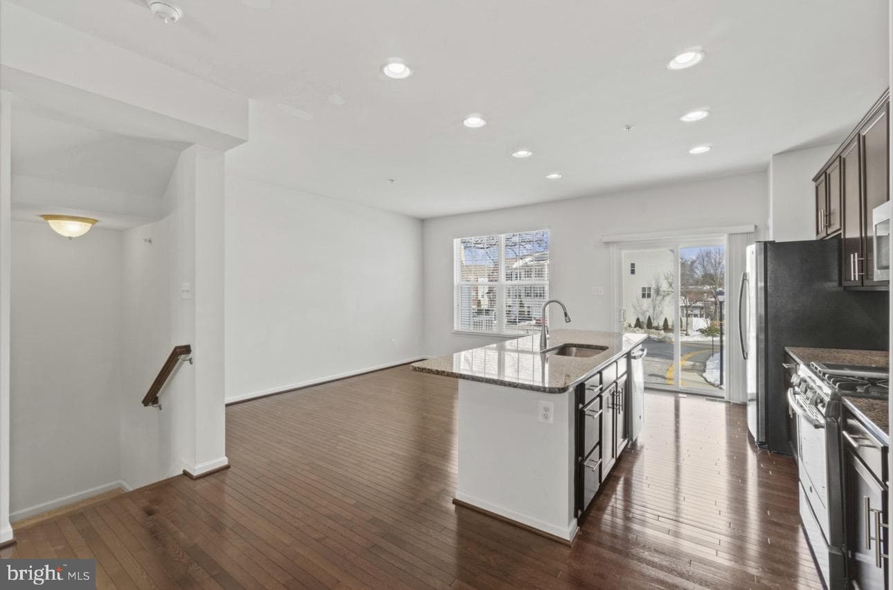 122 Kindred Way photo 12