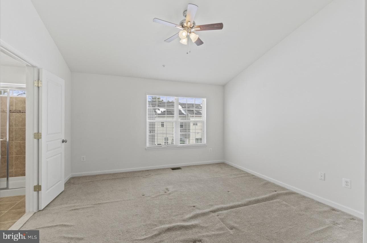 122 Kindred Way photo 20