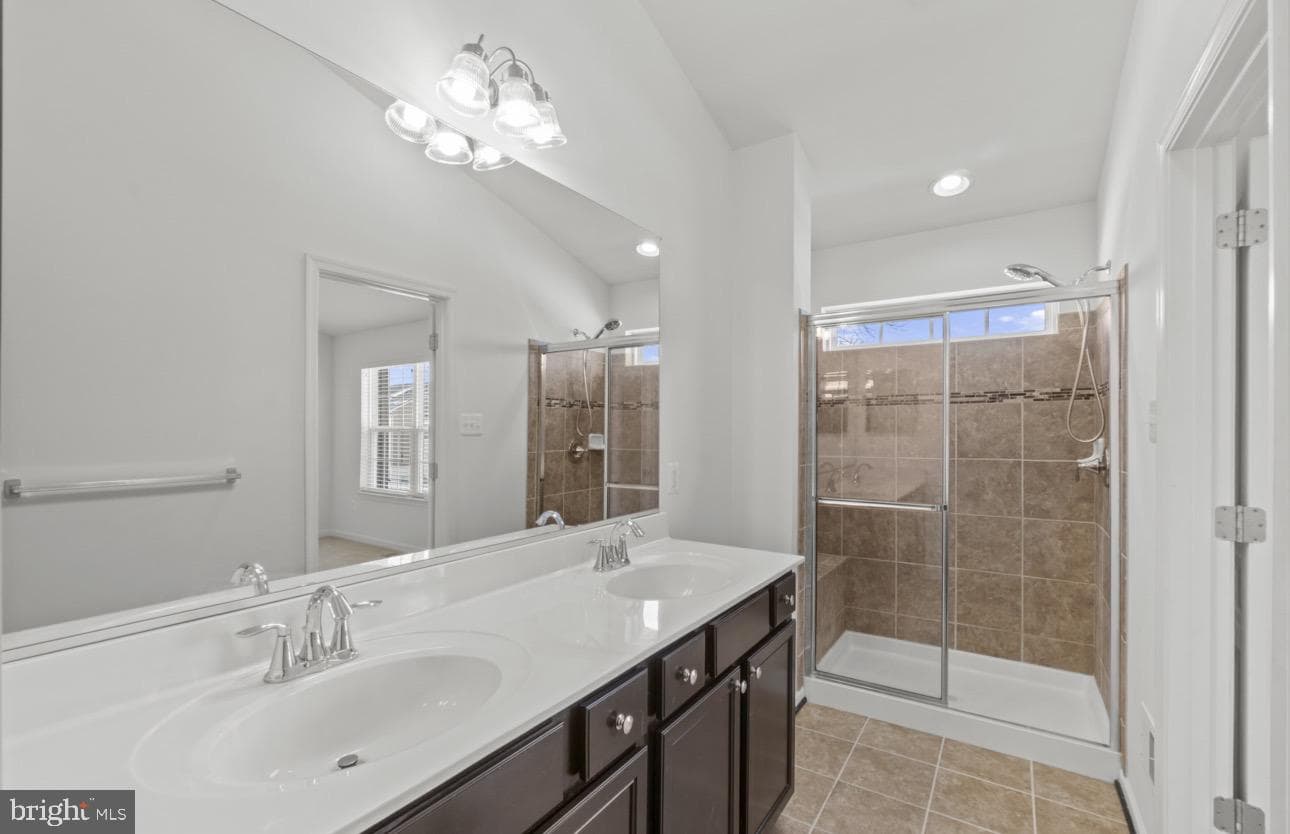 122 Kindred Way photo 22