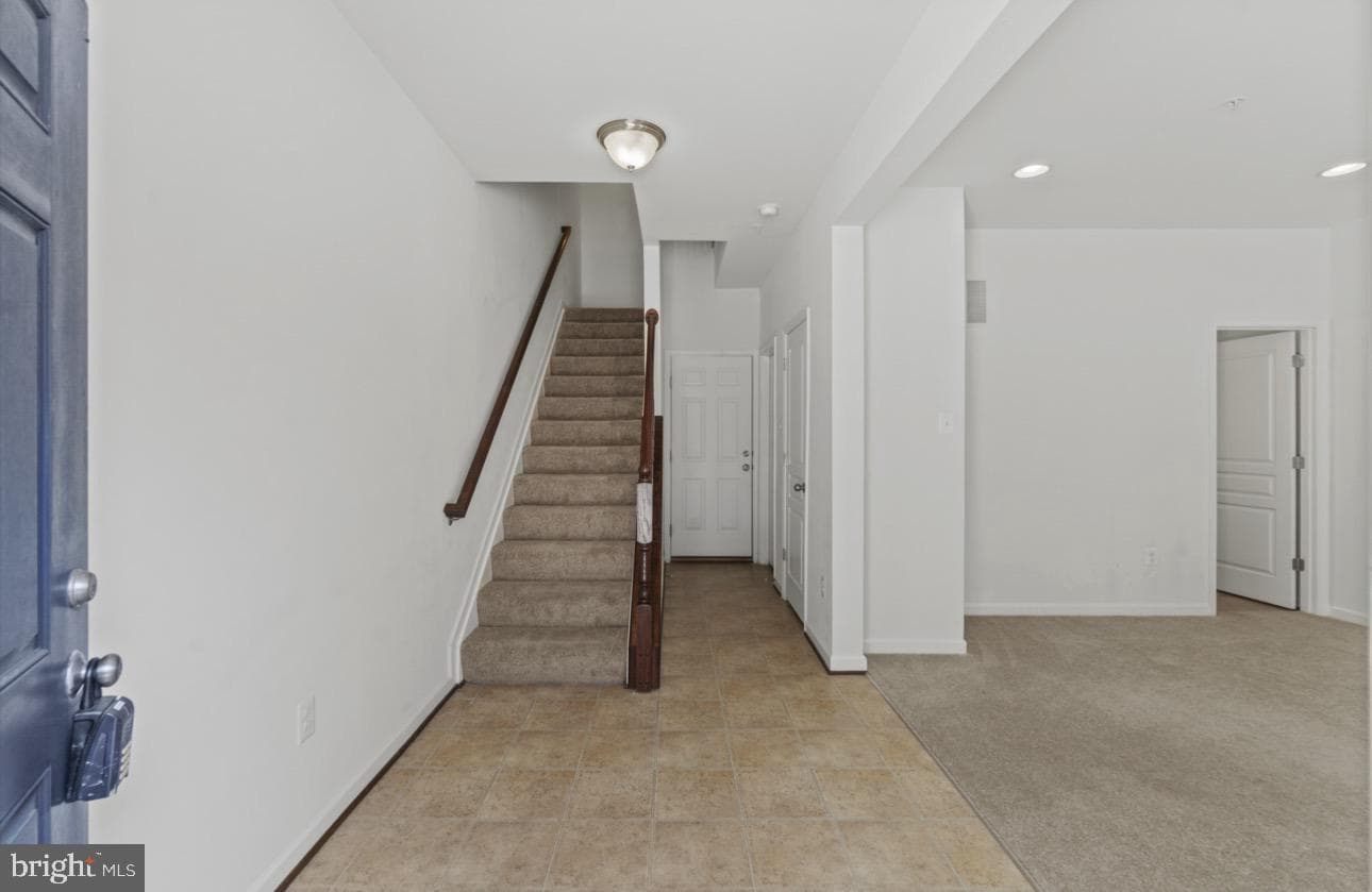 122 Kindred Way photo 5