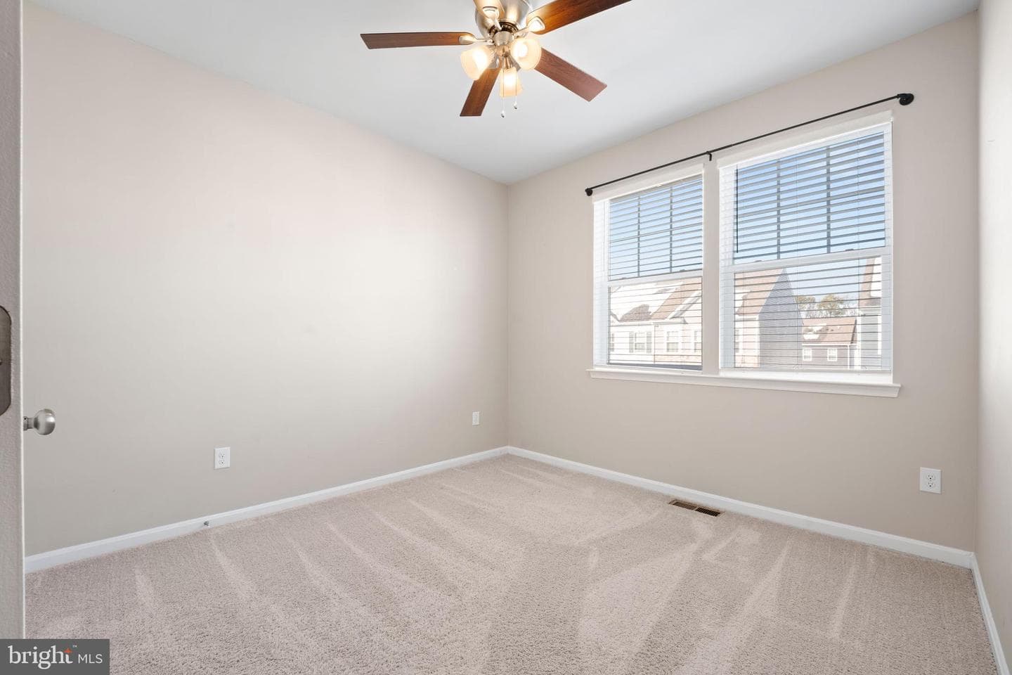 7764 Venice Lane photo 15