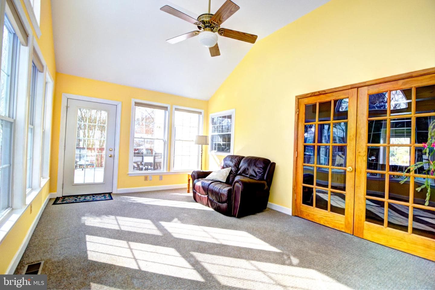 439 Lakeland Road N photo 7