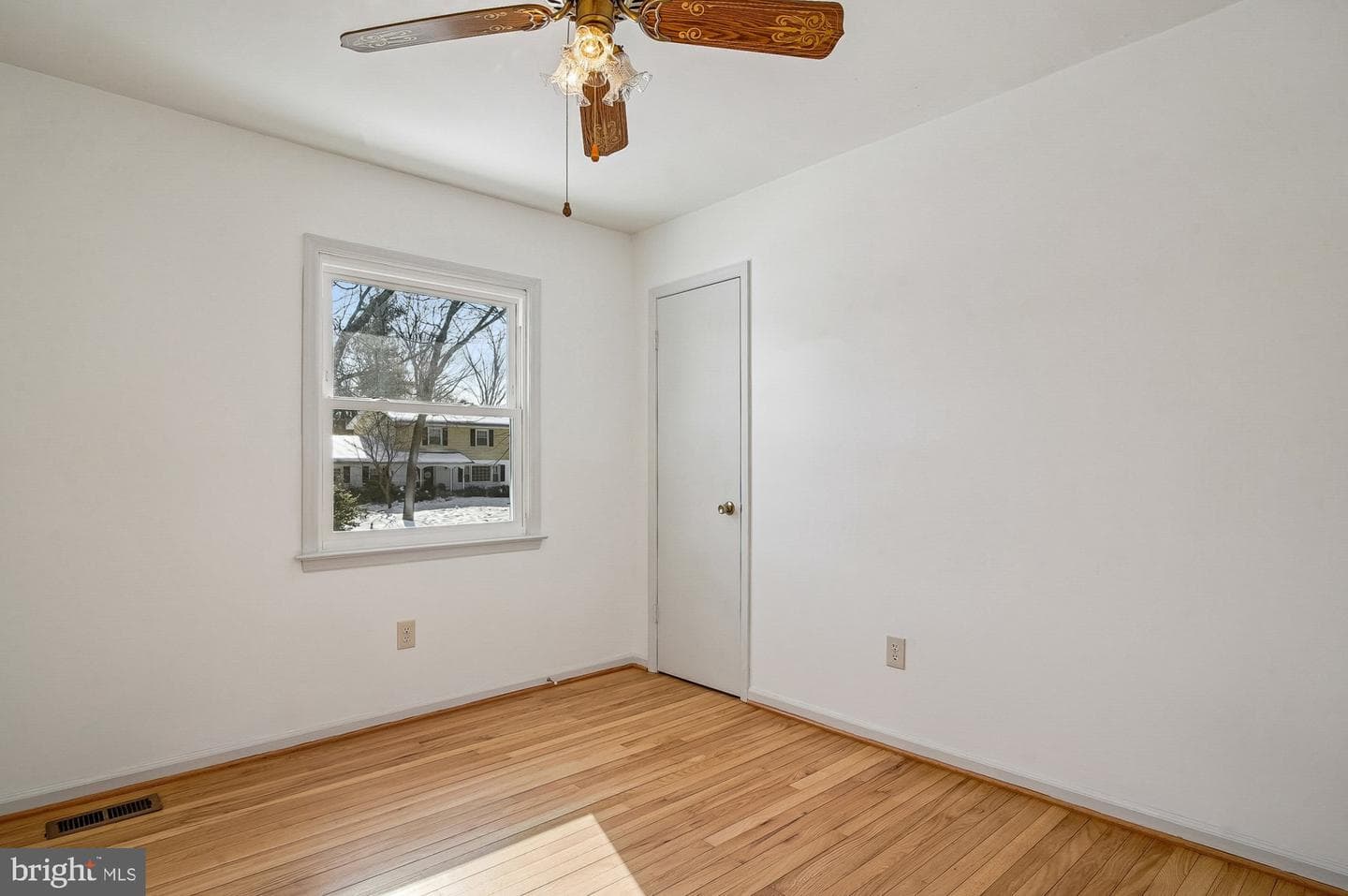 502 Old Pasture Lane photo 16