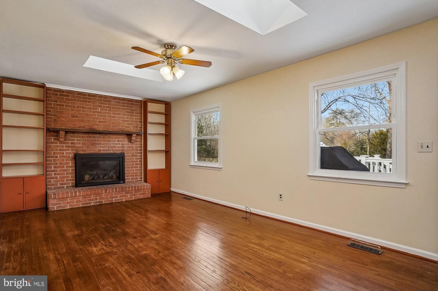 502 Old Pasture Lane photo 9