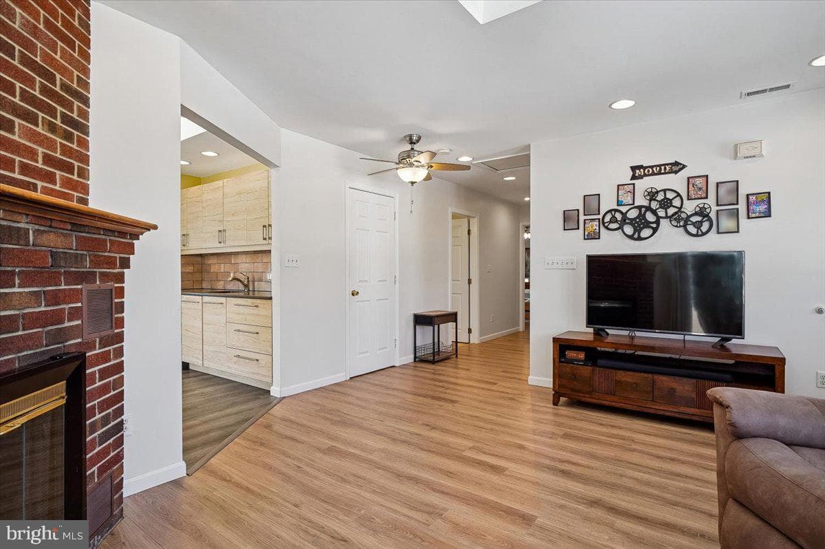 1622 Grange Road photo 10