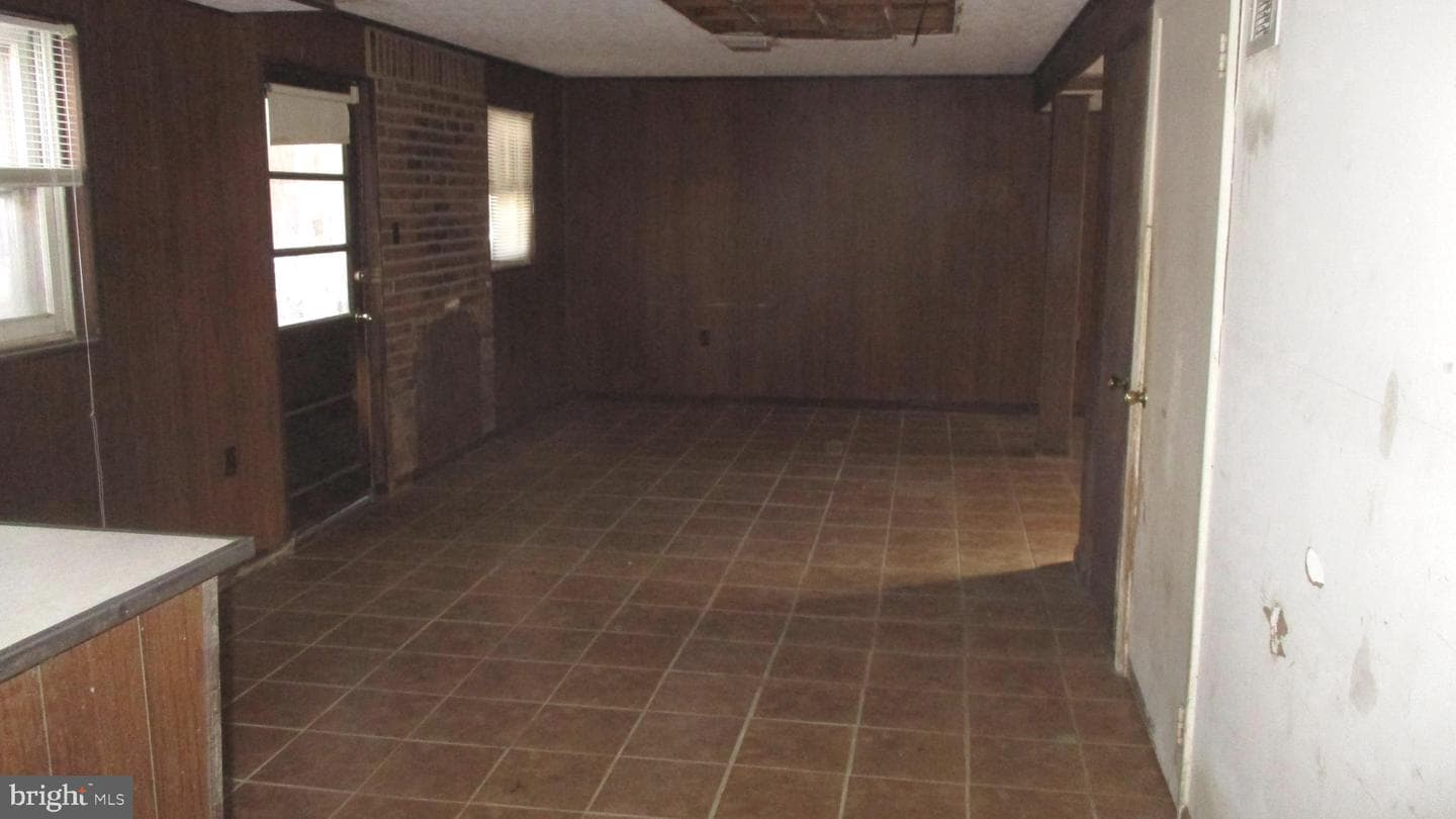 391 Hilltop Lane photo 29
