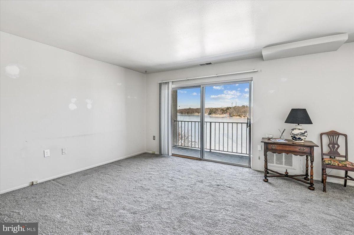 355 Gatewater Court #f photo 4