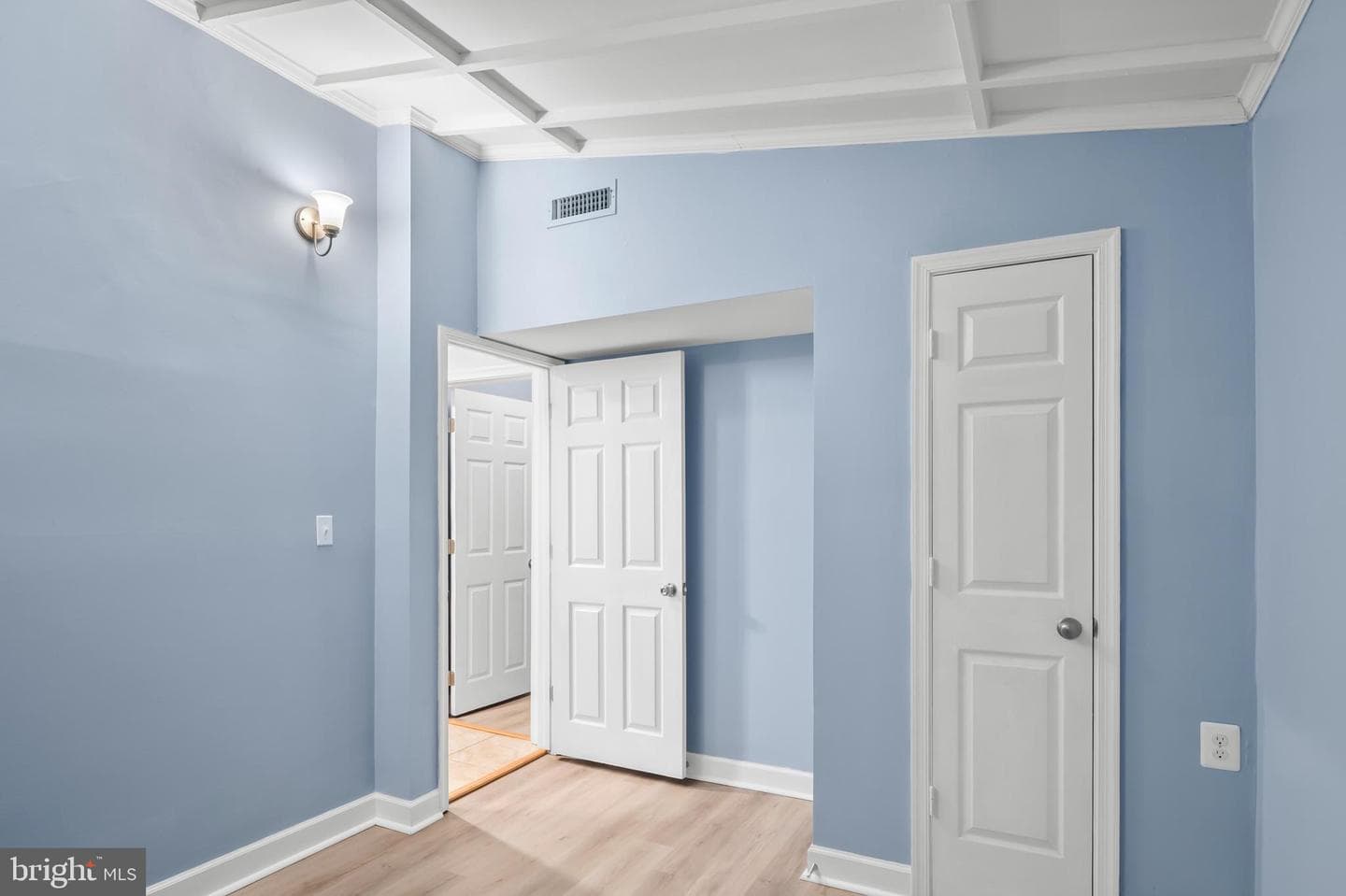 1199 Oak Avenue photo 18