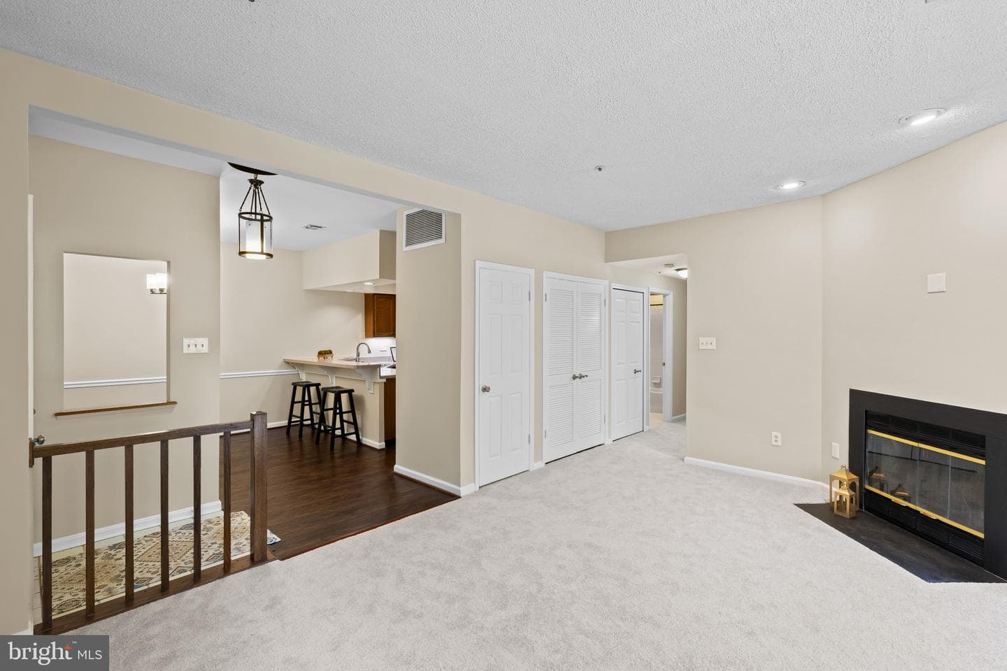 2702 Summerview Way #103 photo 4