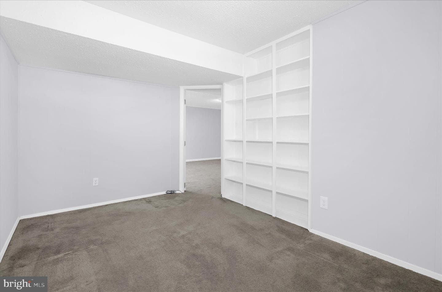 251 Scotts Manor Drive photo 28
