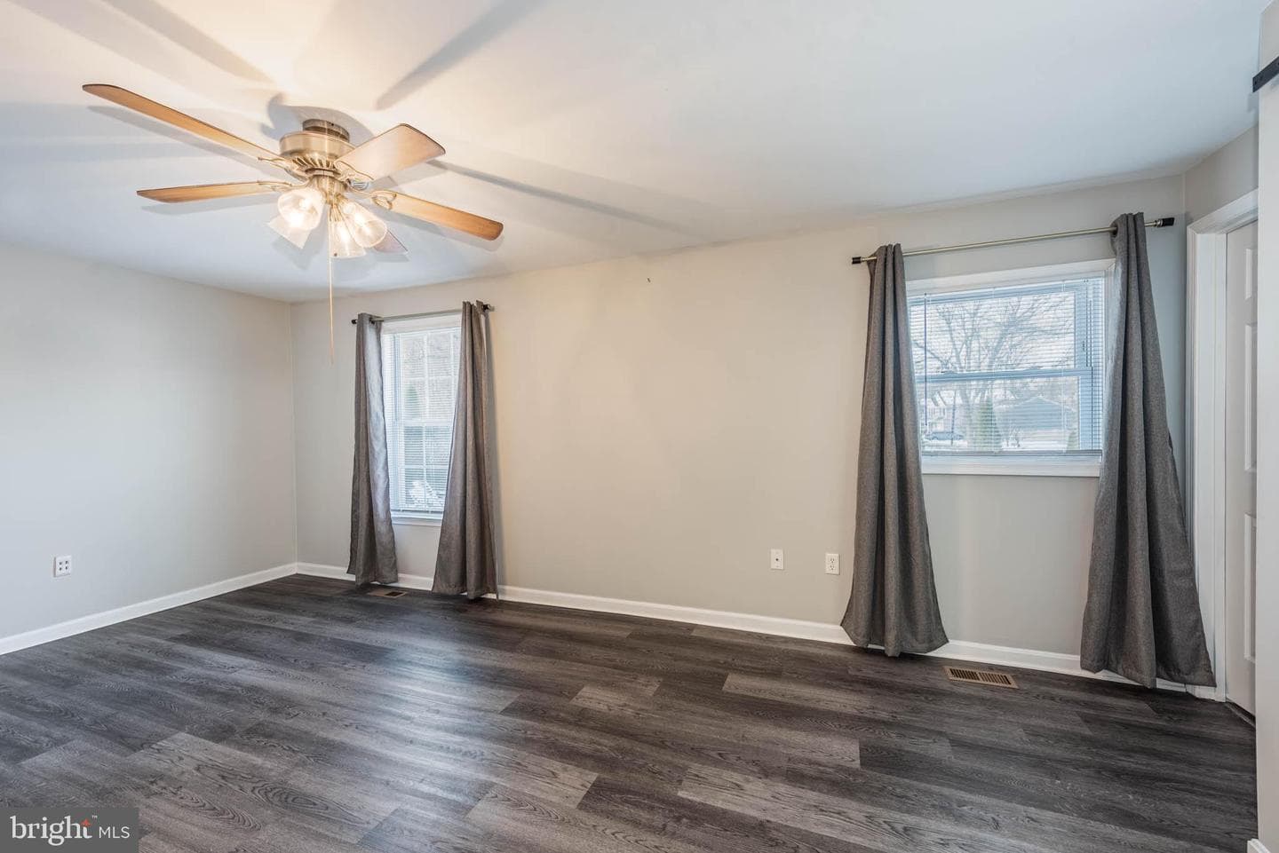 398 Washington Avenue photo 15