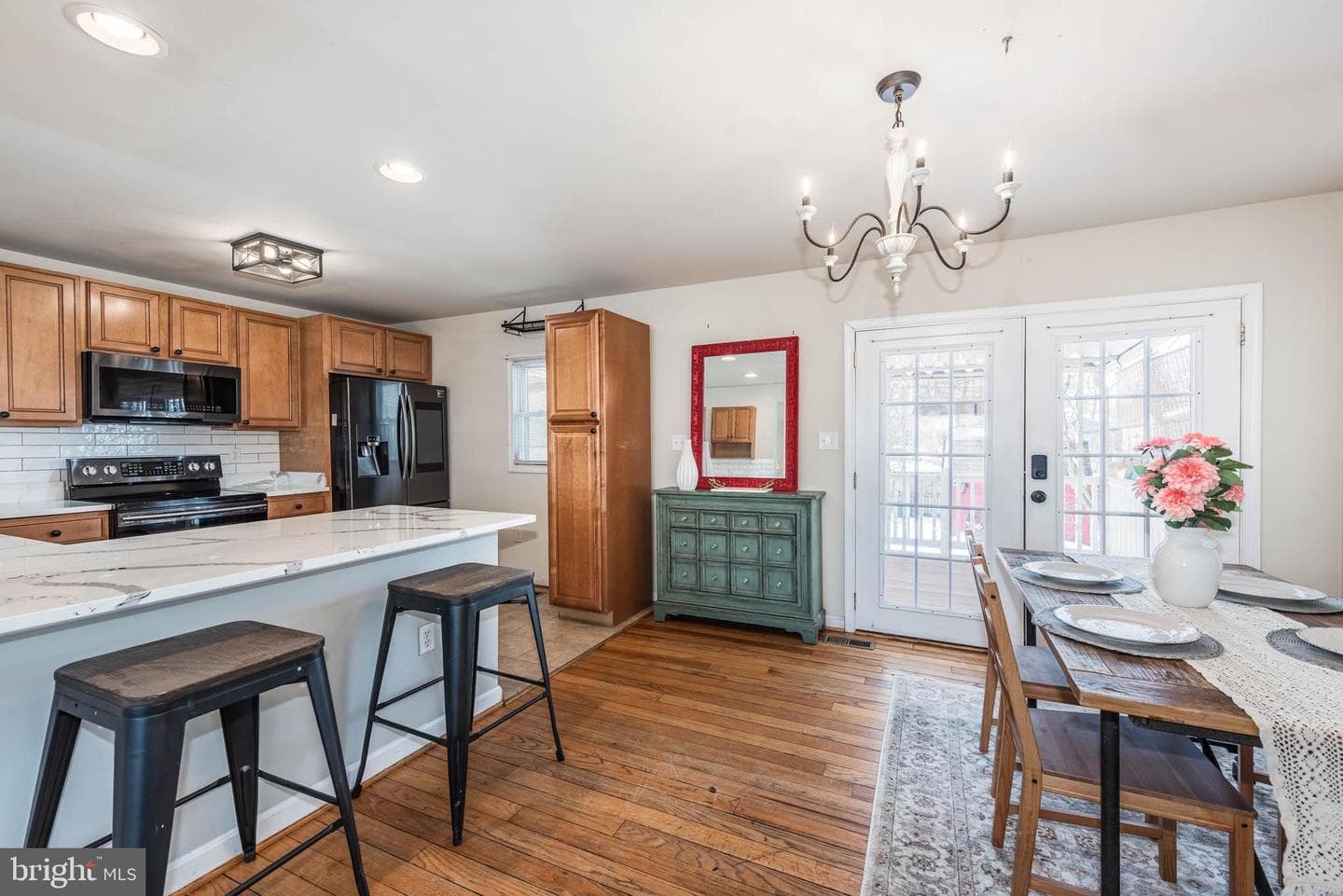398 Washington Avenue photo 3