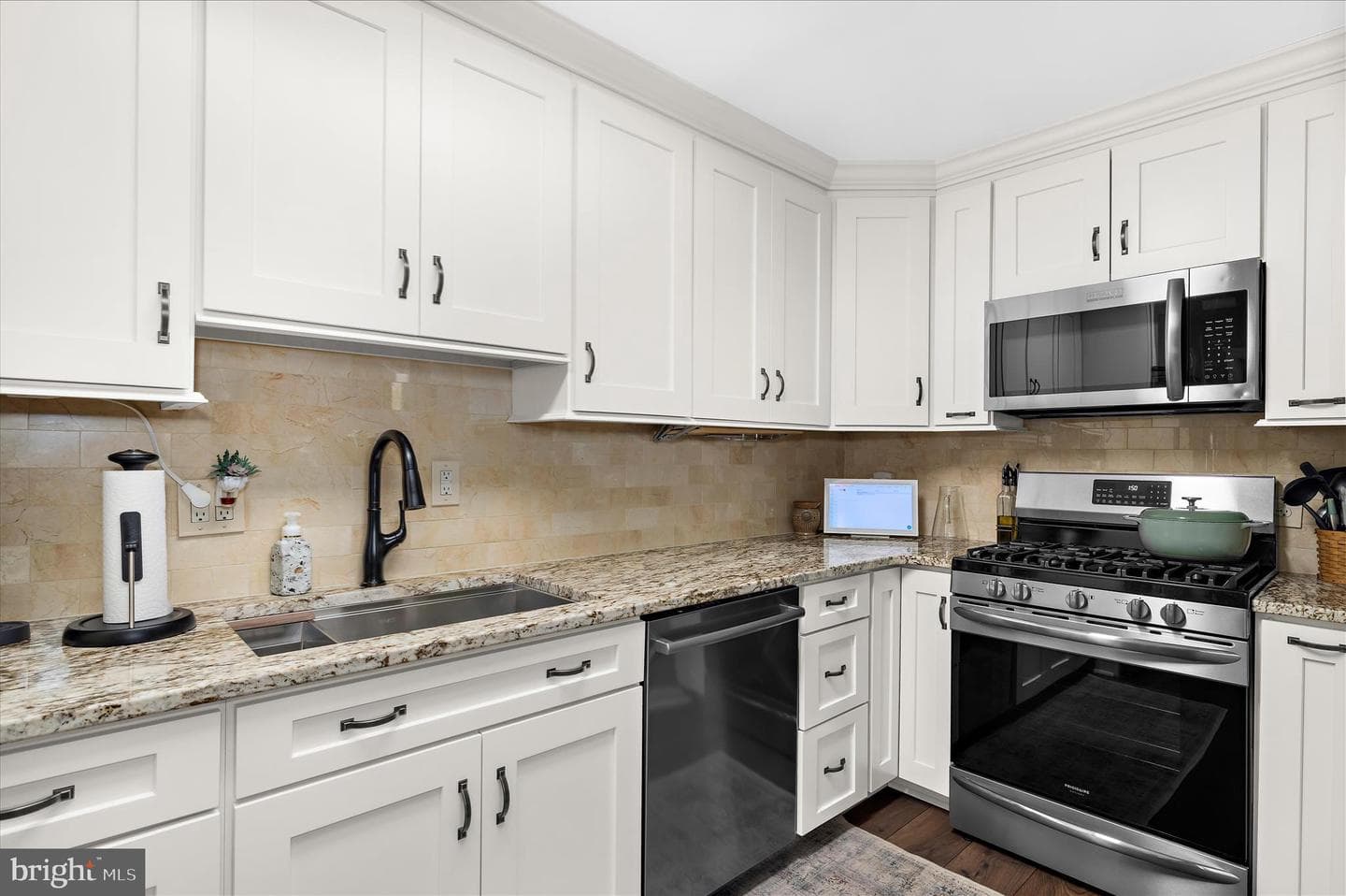 443 M Street NE photo 14