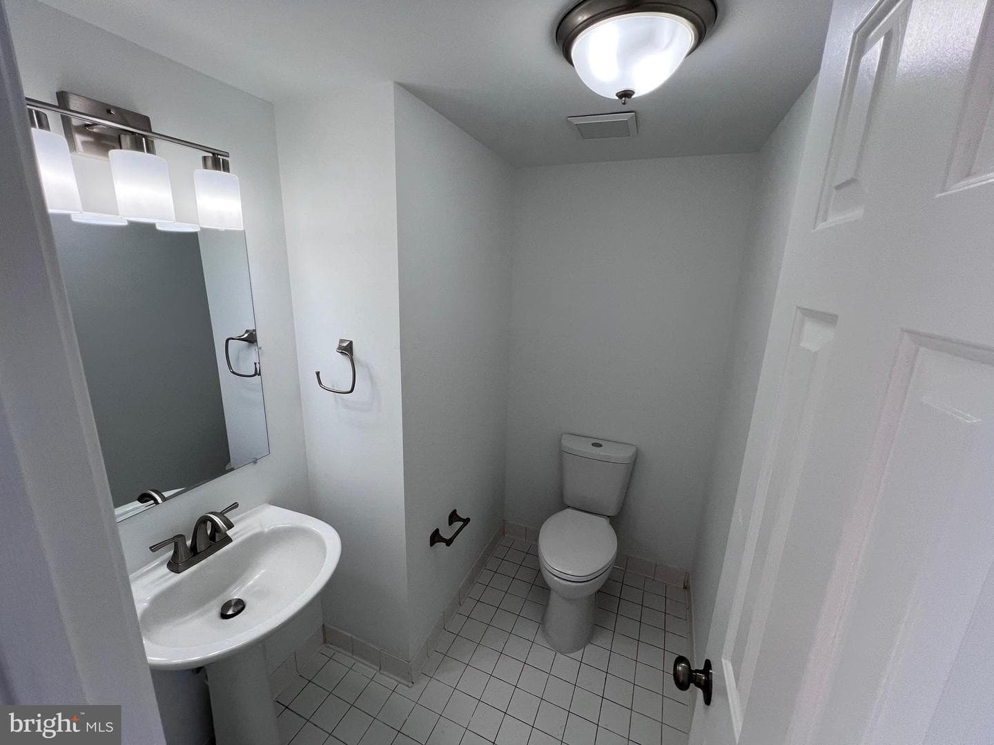 1319 Waterway Court photo 58
