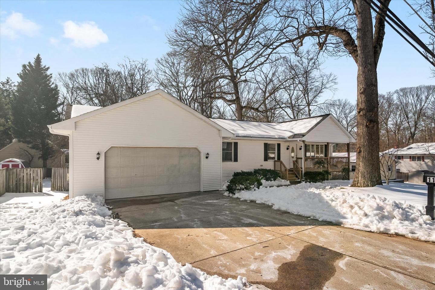 1123 Oak View Drive photo 2