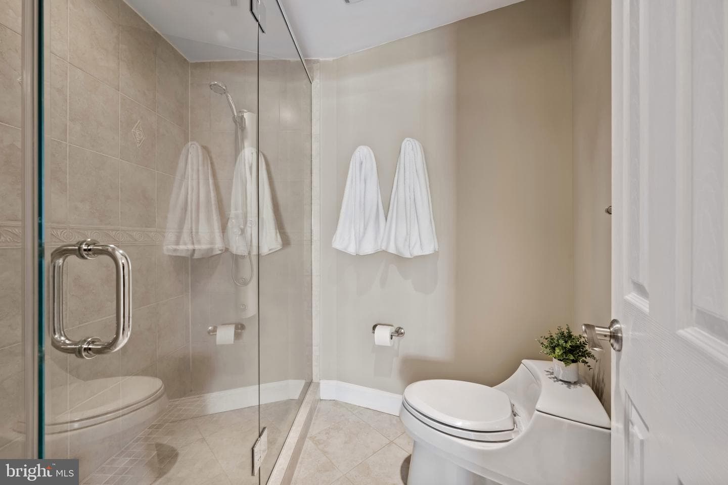 7022 Channel Village Court #101 photo 22