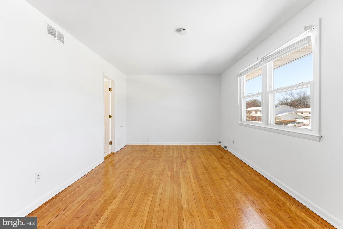 623 Chapelgate Drive photo 11