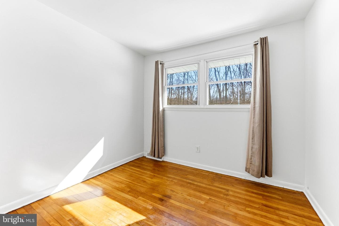 623 Chapelgate Drive photo 14