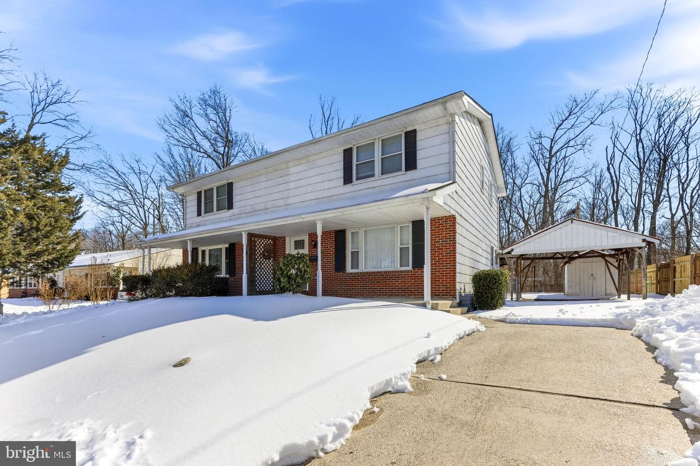 623 Chapelgate Drive photo 2