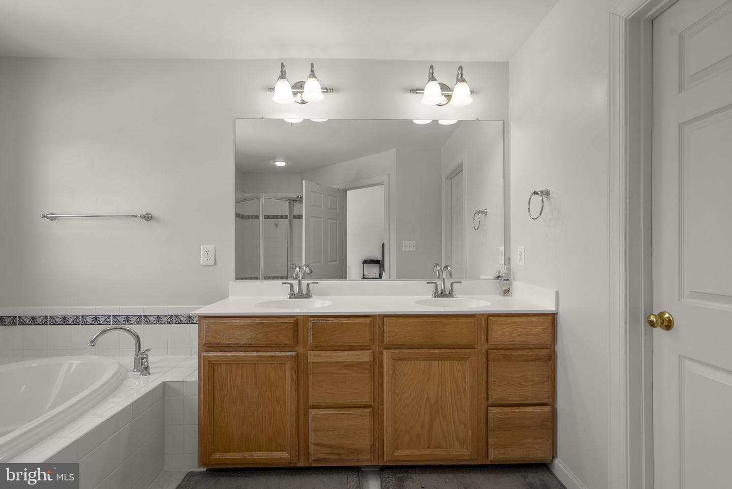1533 Rutland Way photo 17