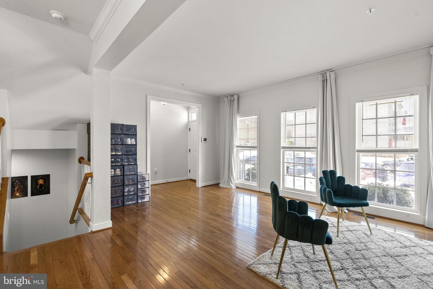 1533 Rutland Way photo 3