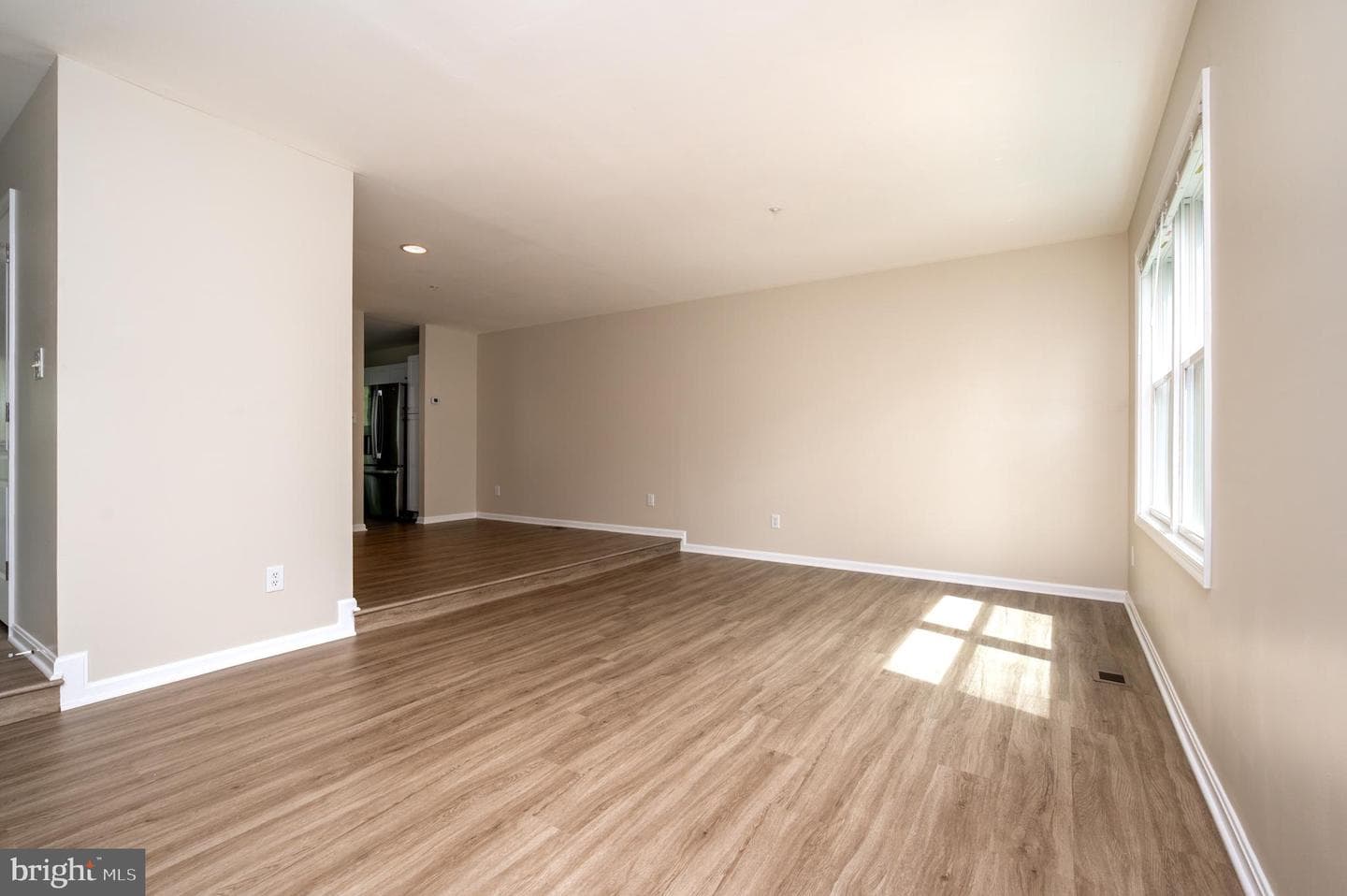 700 Pine Valley Court photo 16
