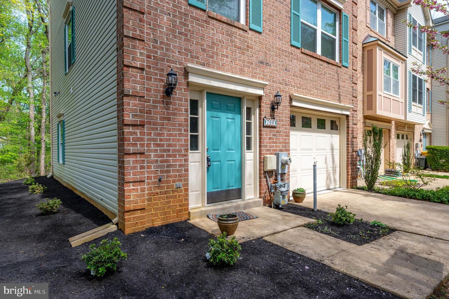 700 Pine Valley Court photo 2