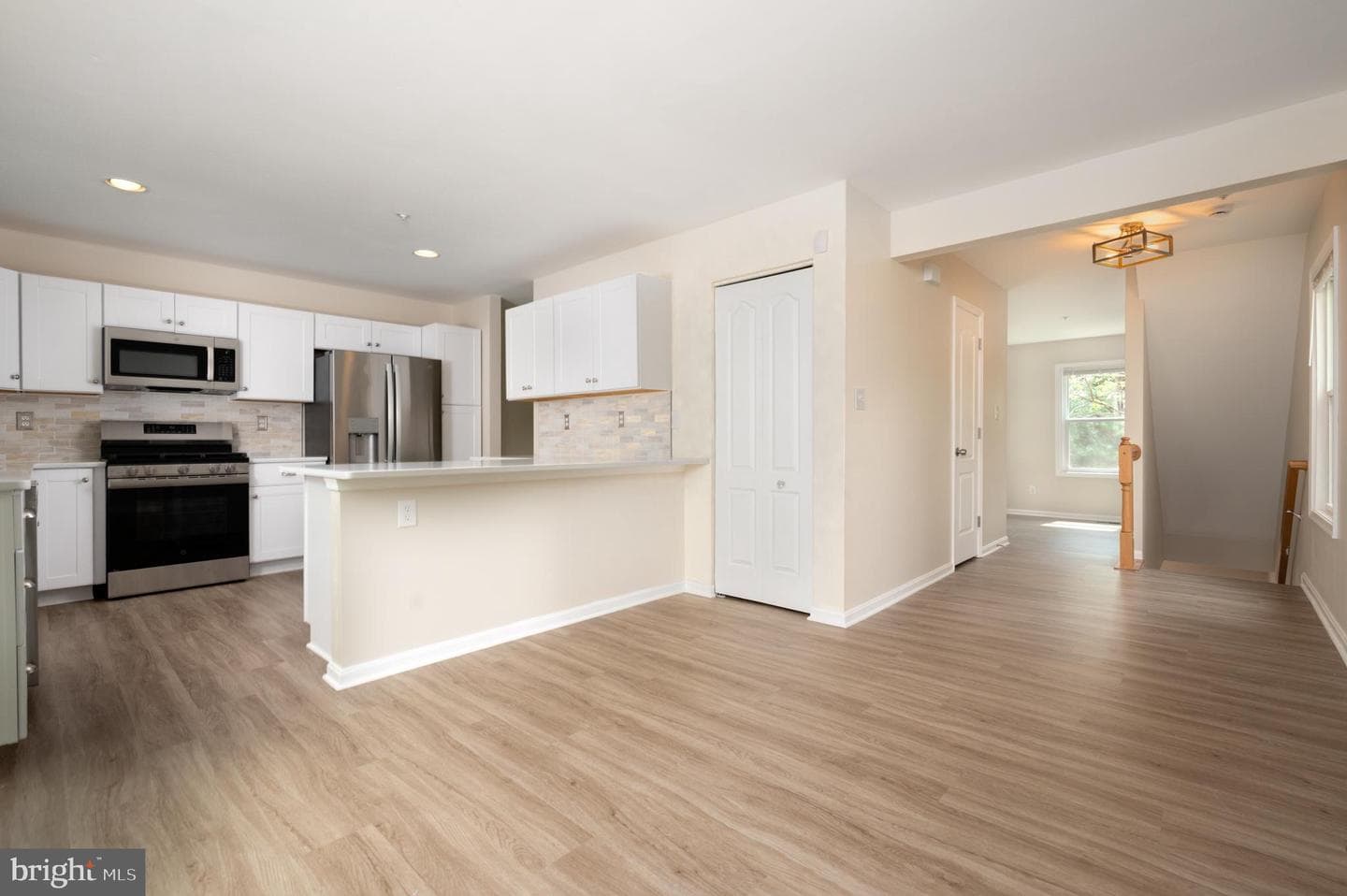 700 Pine Valley Court photo 7