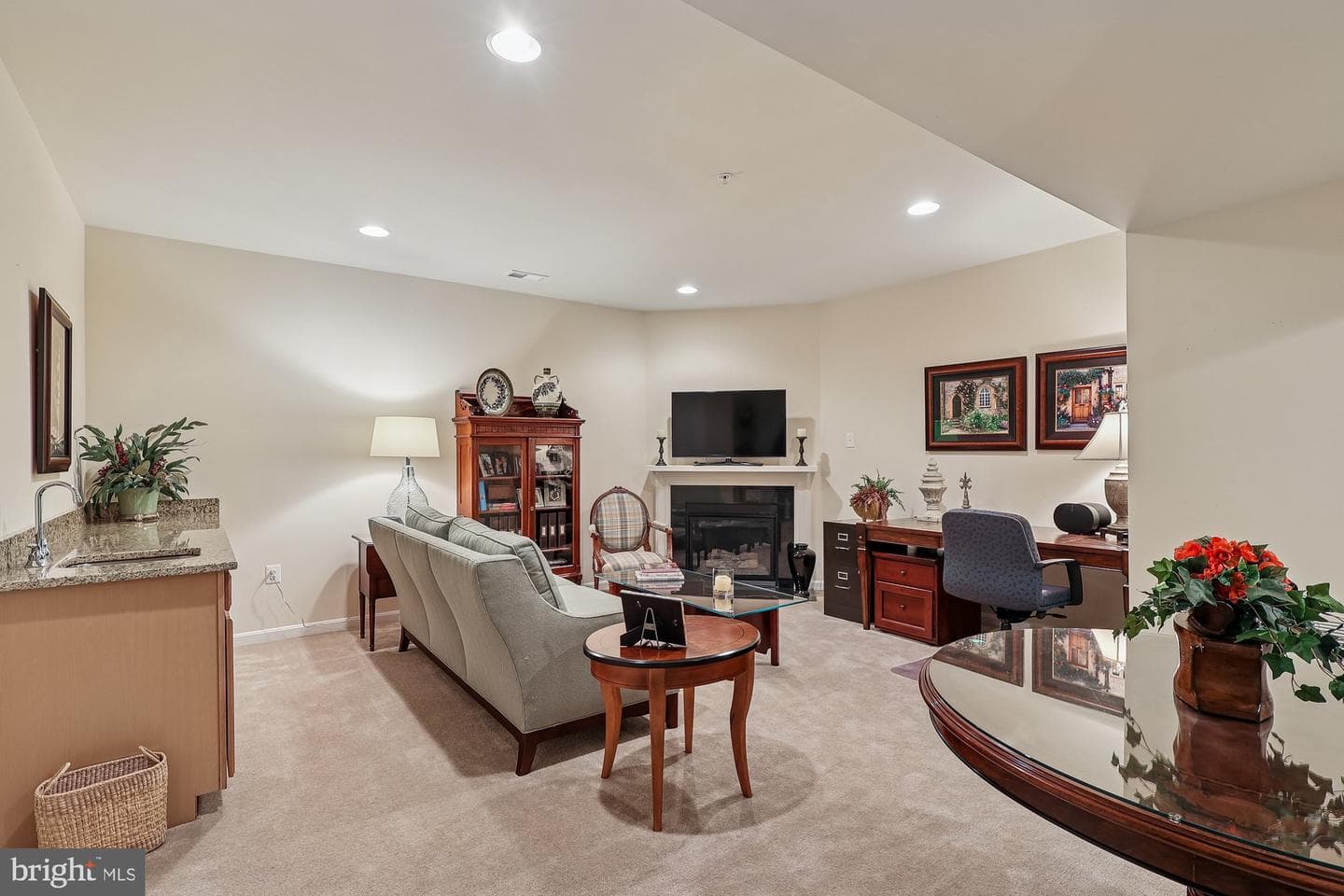 1109 Boucher Avenue photo 43
