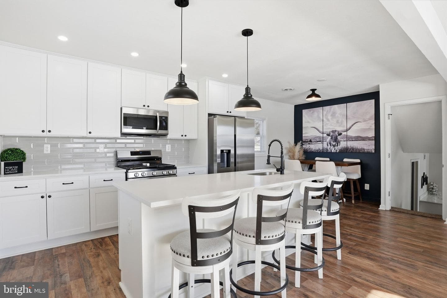 105 Michael Avenue photo 6